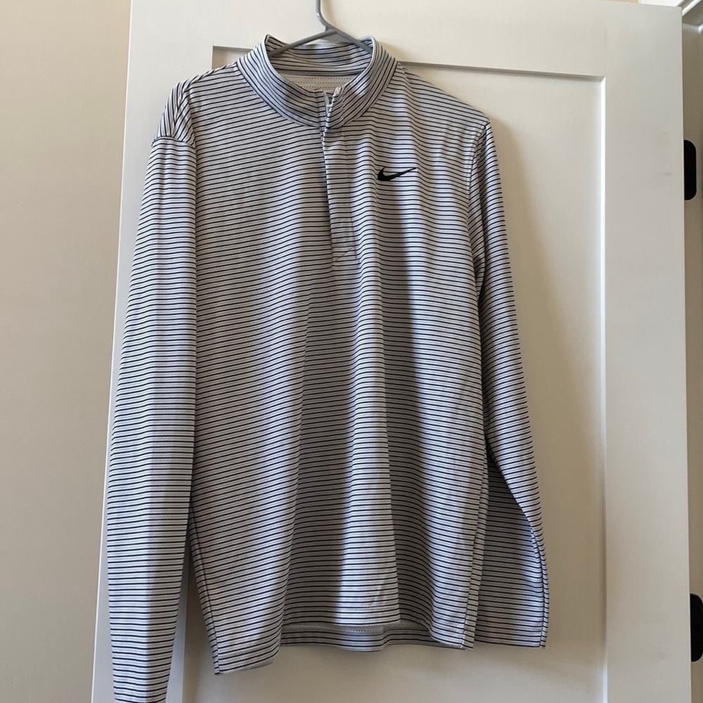 Nike Pullover Sweater